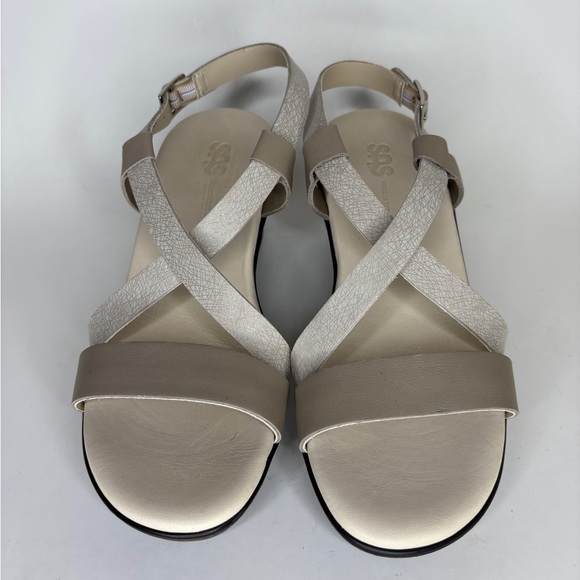 SAS Sandals Wedge Heels Women Size 8WW Ankle Strap Buckle Gray Leather USA
